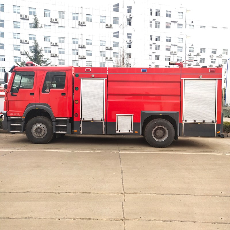 Howo 4 x2 8000L Water Tank Fire Truck for Sale Howo 4 x2 8000L Water Tank Fire Truck for Sale