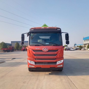 شاحنة صهريج FAW 4x2 14400L جديدة أو مستعملة للبيع