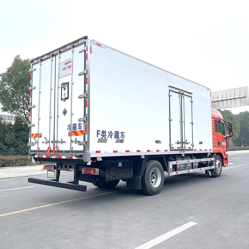 New diesel HOWO 41m3 vegetable truck refrigeration New diesel HOWO 41m3 vegetable truck refrigeration