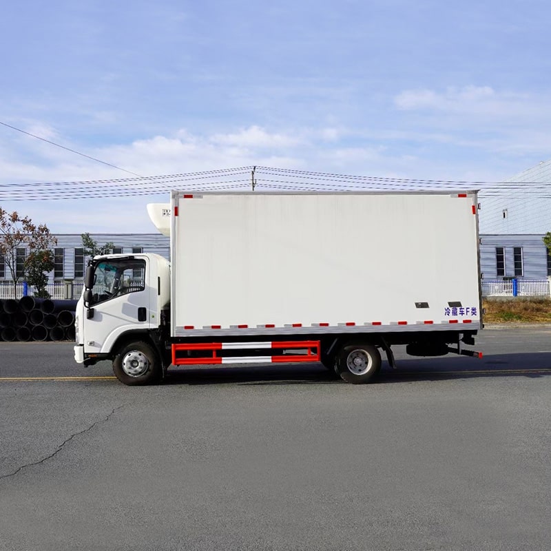 Япония Isuzu 23м3 замороженное мясо морепродукты рефрижератор Япония Isuzu 23м3 замороженное мясо морепродукты рефрижератор