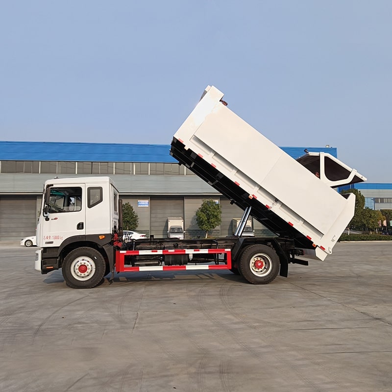 Collecteur de déchets à compression Dongfeng 4*2 Collecteur de déchets à compression Dongfeng 4*2