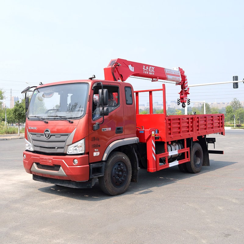FOTON 4*2 гидравлический кран-манипулятор с прямой стрелой FOTON 4*2 гидравлический кран-манипулятор с прямой стрелой