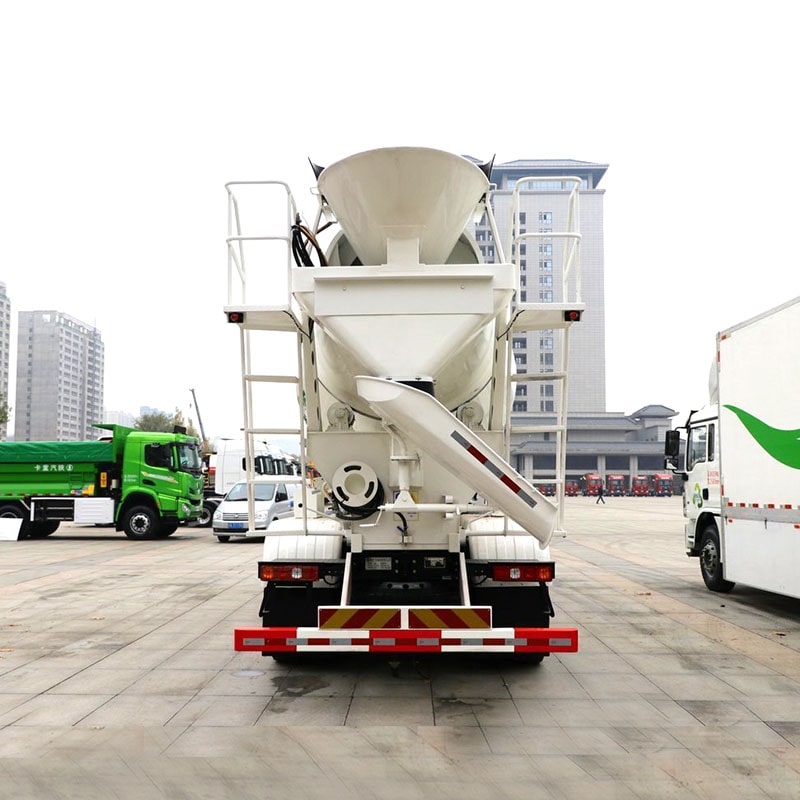 SHACMAN 8*4 8 cubic meters mobile mixer truck for sale SHACMAN 8*4 8 cubic meters mobile mixer truck for sale