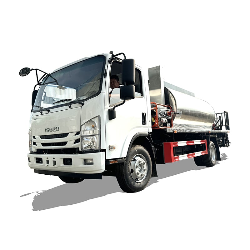 ISUZU 8 CBM 4*2 битумный асфальтоукладчик ISUZU 8 CBM 4*2 битумный асфальтоукладчик