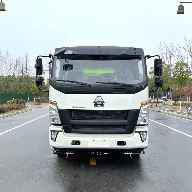 HOWO 4*2 щетка высокого давления для уборки дорог HOWO 4*2 щетка высокого давления для уборки дорог