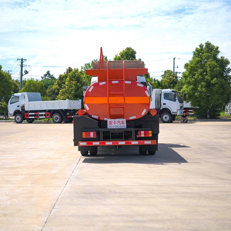 HOWO 5000L fuel tank truck HOWO 5000L fuel tank truck
