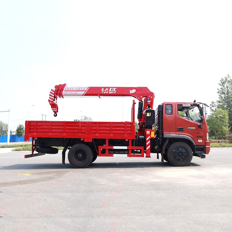 FOTON 4*2 гидравлический кран-манипулятор с прямой стрелой FOTON 4*2 гидравлический кран-манипулятор с прямой стрелой