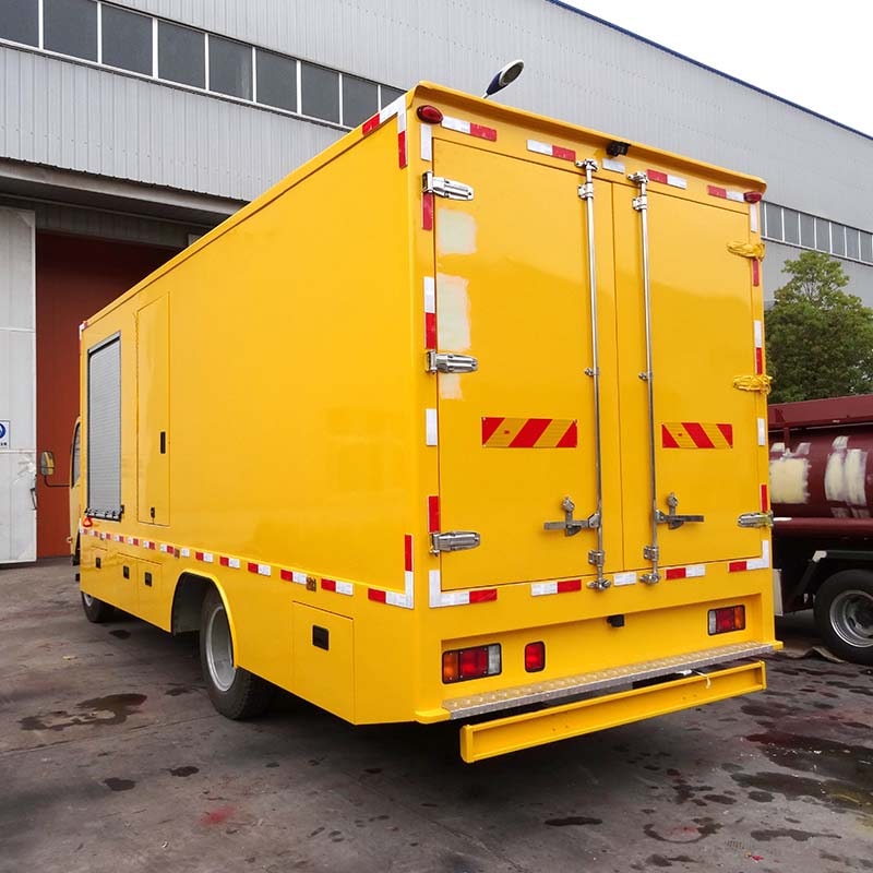 Японский автомобиль Isuzu 100kw для наружного электроснабжения Японский автомобиль Isuzu 100kw для наружного электроснабжения