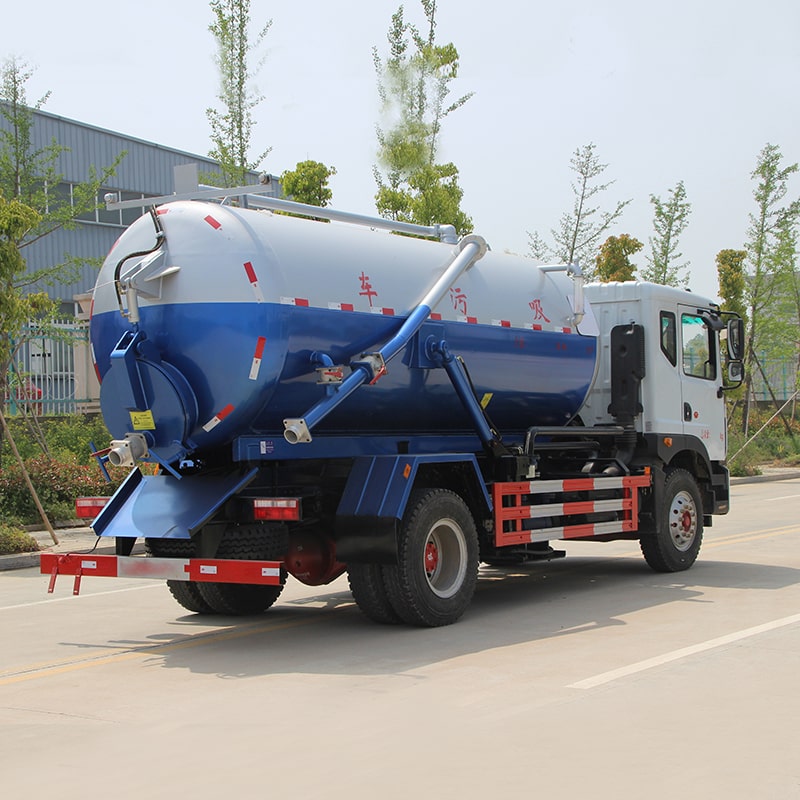 Илососная машина Dongfeng 4×2 12000L Илососная машина Dongfeng 4×2 12000L