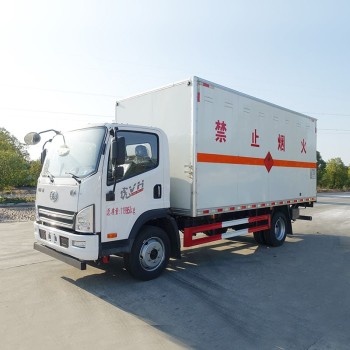 FAW firecracker transport truck explosive transport vehicle