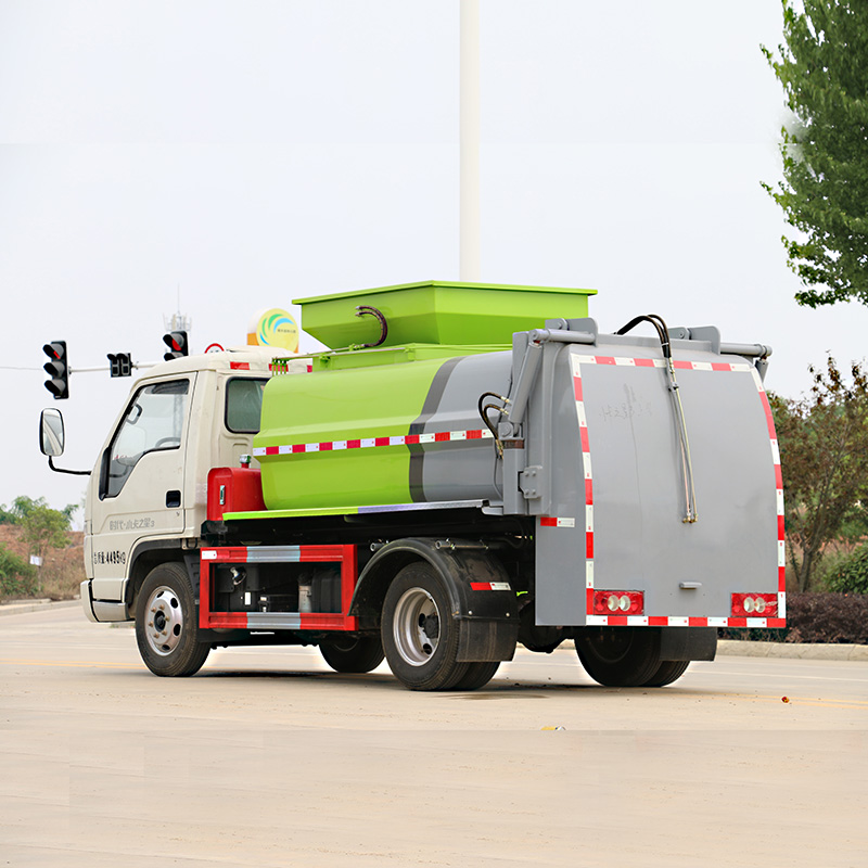 Foton 4*2 4 тонны небольшой мусоровоз для кухонных отходов Foton 4*2 4 тонны небольшой мусоровоз для кухонных отходов