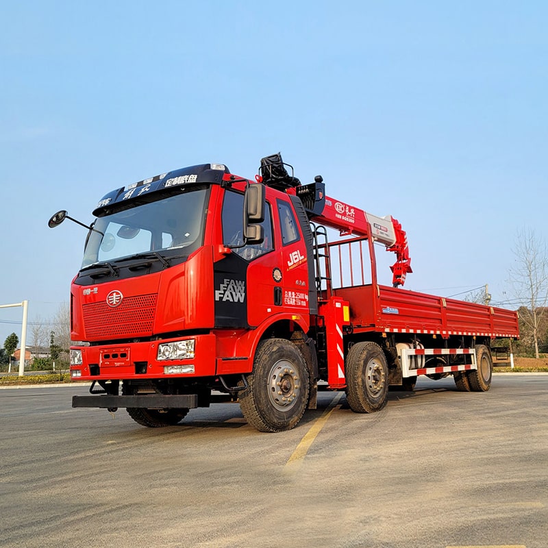 SHACMAN 10 тонн 8*4 автокран SHACMAN 10 тонн 8*4 автокран