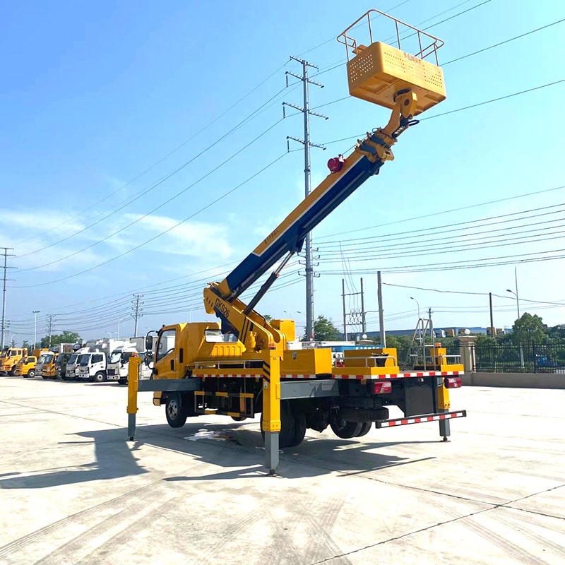 JMC brand new or used 4*2 26m aerial platform truck JMC brand new or used 4*2 26m aerial platform truck