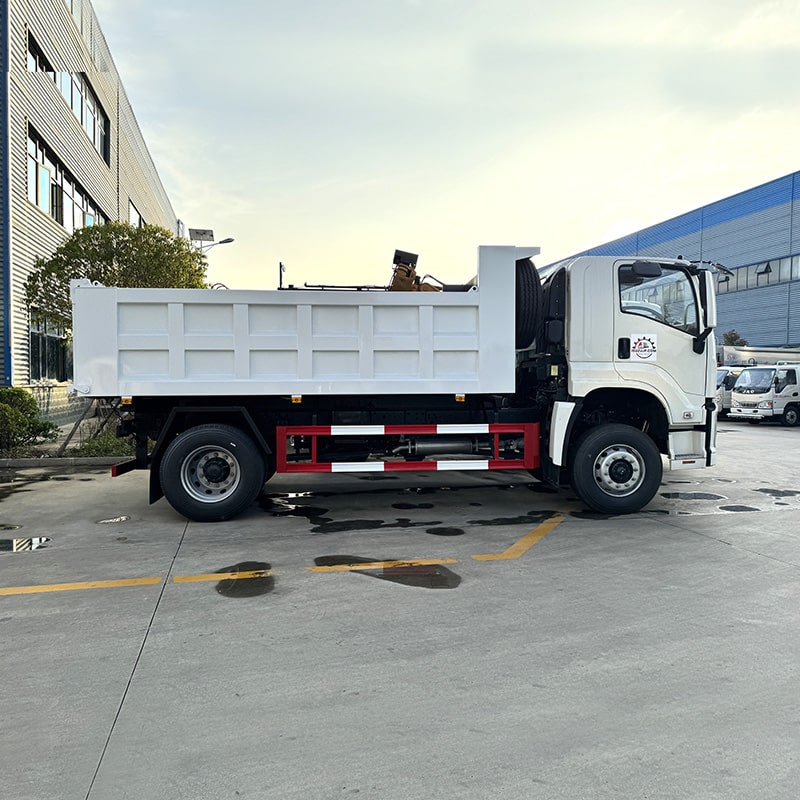 Isuzu абсолютно новый или подержанный 4*2 6-колесный самосвал isuzu цена Isuzu абсолютно новый или подержанный 4*2 6-колесный самосвал isuzu цена