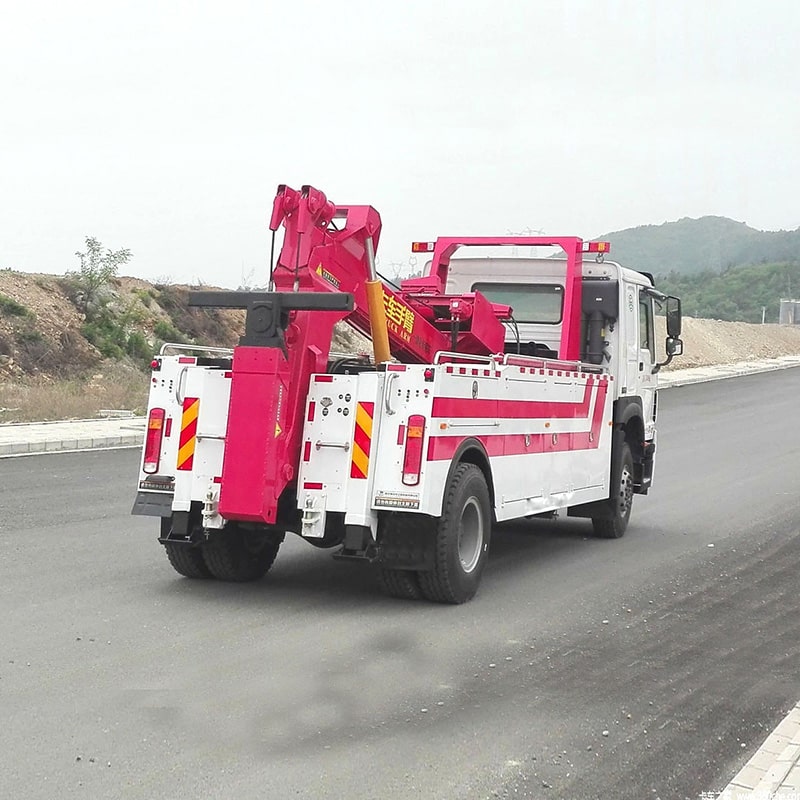 SINOTRUK 4*2 lifting & towing Road Rescue Wrecker Truck SINOTRUK 4*2 lifting & towing Road Rescue Wrecker Truck