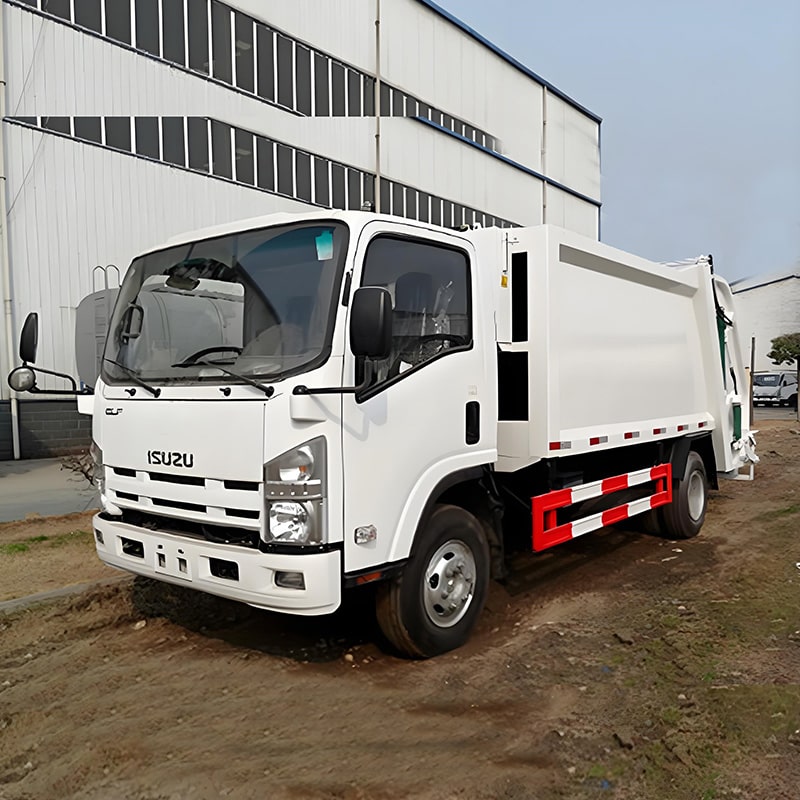 شاحنة التخلص من النفايات ذات التحميل الخلفي من طراز ISUZU ELF 8CBM 4x2 شاحنة التخلص من النفايات ذات التحميل الخلفي من طراز ISUZU ELF 8CBM 4x2