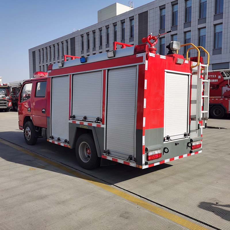 Camion de lutte contre l'incendie Dongfeng 4x2 2500 litres Camion de lutte contre l'incendie Dongfeng 4x2 2500 litres