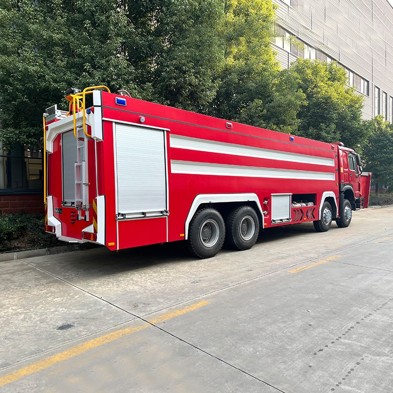 Howo 22000L 8 x 4 Water and Foam Fire Rescue Fighting Truck Howo 22000L 8 x 4 Water and Foam Fire Rescue Fighting Truck