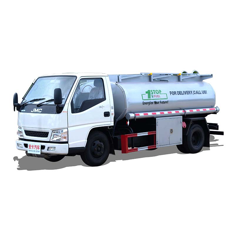 Camion-citerne à carburant JMC 5000L Camion-citerne à carburant JMC 5000L