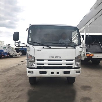 Hot ISUZU ELF 8CBM 4x2 Rear Loader Garbage Disposal Truck