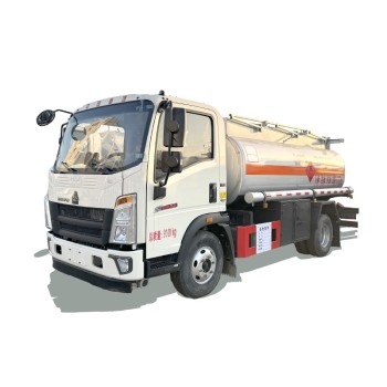 HOWO 4*2 5 тонн небольшой топливозаправщик для дизельного топлива