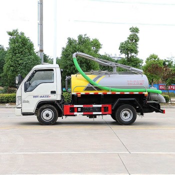 FOTON new or used 2.5 ton fecal vacuum sewage suction truck