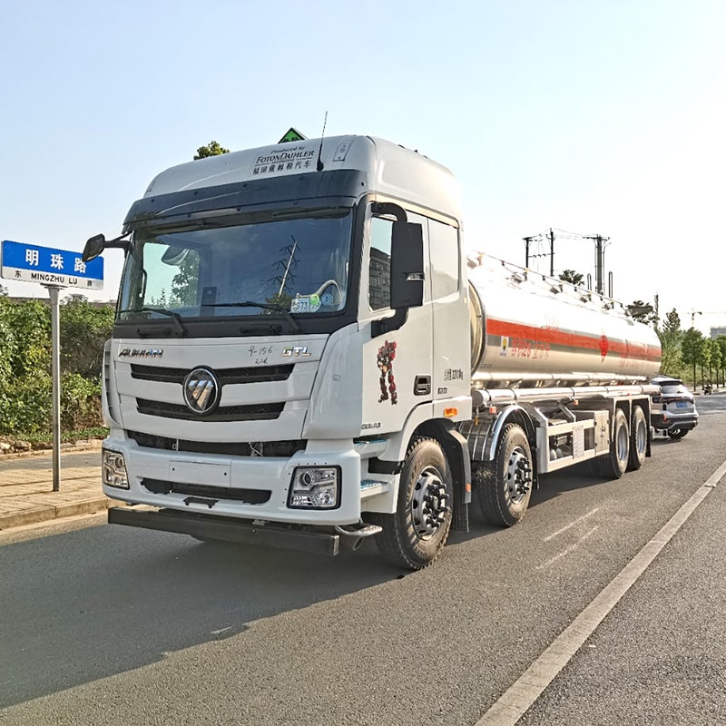 Foton 8x4 35000L Fuel Tank Truck Refuel Tank Truck Foton 8x4 35000L Fuel Tank Truck Refuel Tank Truck