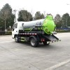Foton 4*2 2000L вакуумная машина для откачки сточных вод Foton 4*2 2000L вакуумная машина для откачки сточных вод