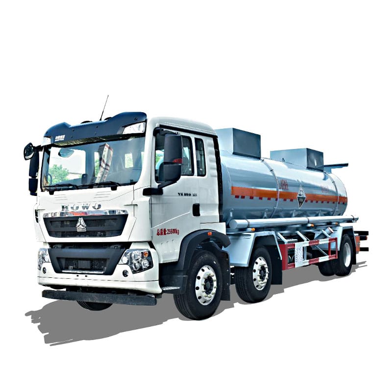 SINOTRUK 6*2 Химическая цистерна (нержавеющая сталь) на продажу SINOTRUK 6*2 Химическая цистерна (нержавеющая сталь) на продажу