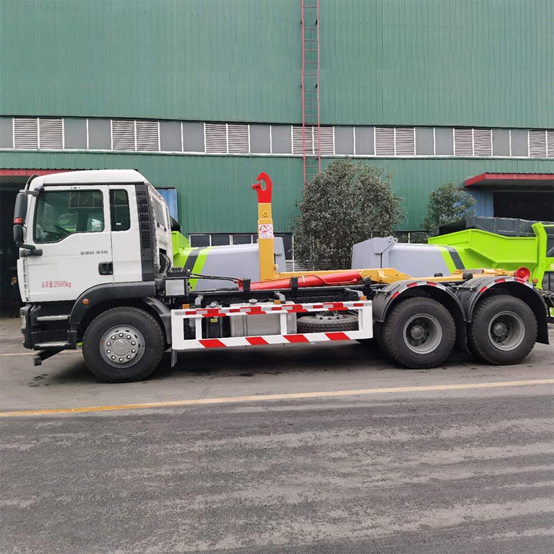 Мусоровоз Sinotruk 25 тонн с гидравлической стрелой Мусоровоз Sinotruk 25 тонн с гидравлической стрелой