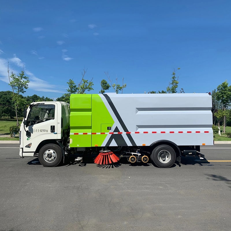 China JMC 4*2 malaysia vacuum road sweeper truck China JMC 4*2 malaysia vacuum road sweeper truck