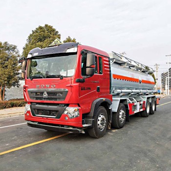 HOWO 8*4 HCL chemical sodium acid solution transport truck