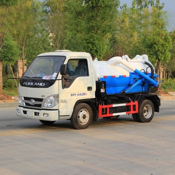 FOTON 4*2 2000L 4*2 wastewater sewage suction trucks