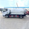 Camion d'aspiration des eaux usées à aspiration par aspiration de drainage cubique SINOTRUK HOWO 6 Camion d'aspiration des eaux usées à aspiration par aspiration de drainage cubique SINOTRUK HOWO 6