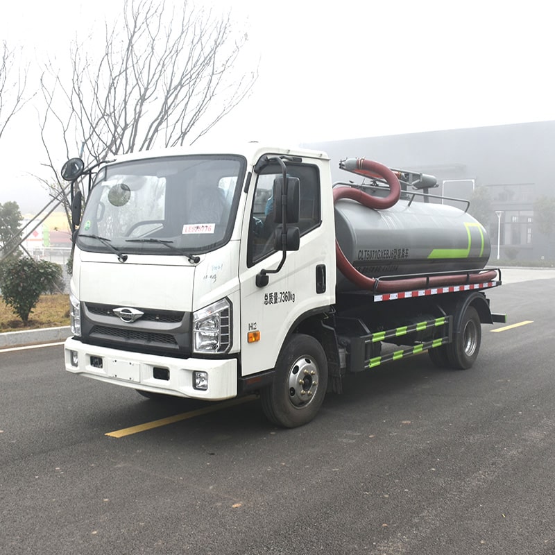 Foton 5500L 115HP туалетная септическая ассенизаторская машина Foton 5500L 115HP туалетная септическая ассенизаторская машина