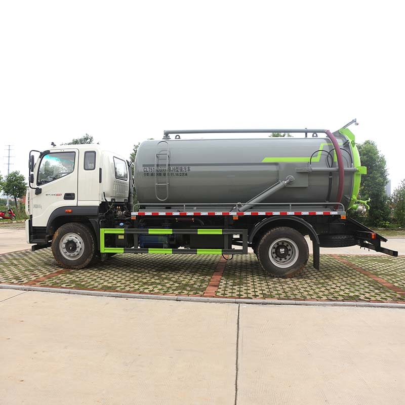12000L 4*2 sewage suction truck with vaccum pump 12000L 4*2 sewage suction truck with vaccum pump