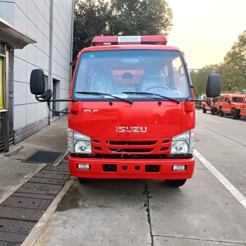 ISUZU 3000L Water Tank Fire Fighting Rescue Truck for Sale