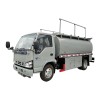 شاحنة تزويد وقود صغيرة من ماركة ISUZU 4x2 سعة 5000 لتر من اليابان شاحنة تزويد وقود صغيرة من ماركة ISUZU 4x2 سعة 5000 لتر من اليابان
