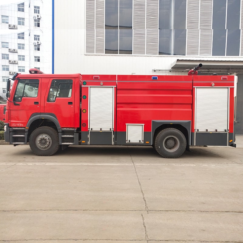 Howo 4 x2 8000L Water Tank Fire Truck for Sale Howo 4 x2 8000L Water Tank Fire Truck for Sale