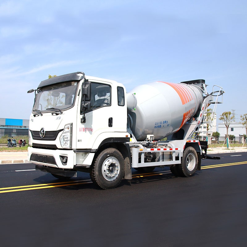 SHACMAN low price 8*4 8m3 concrete mixer truck SHACMAN low price 8*4 8m3 concrete mixer truck