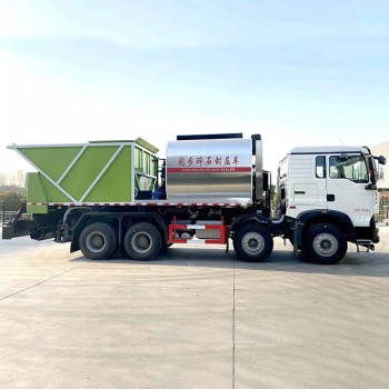 HOWO 8*4 asphalt synchronous crushed stone storage truck