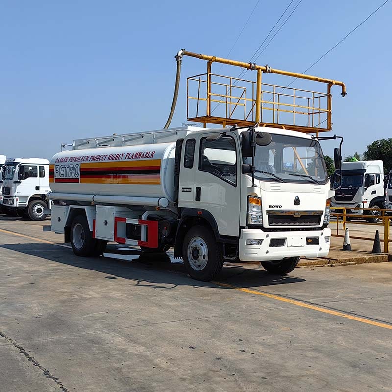 Howo 12000 Liters Diesel Oil Fuel Tanker Truck Howo 12000 Liters Diesel Oil Fuel Tanker Truck