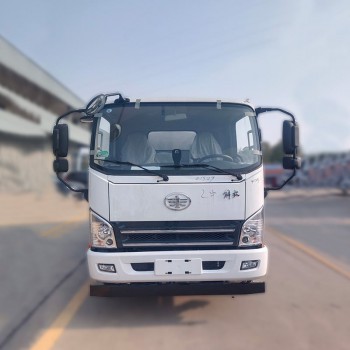 FAW 7200L Diesel Gasoline Delivery Transport Truck