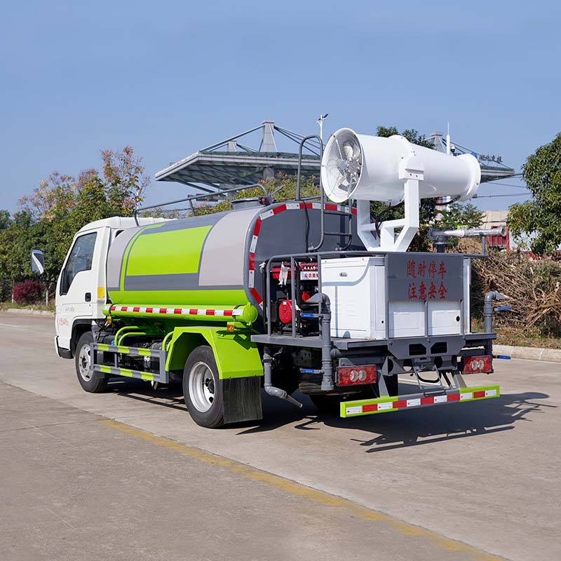 Foton 3000L мини-водоцистерна грузовик с функцией полива Foton 3000L мини-водоцистерна грузовик с функцией полива