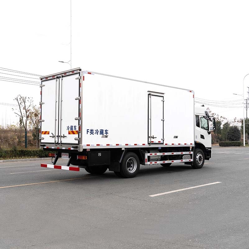 Рефрижератор HOWO 8x4 Рефрижератор HOWO 8x4