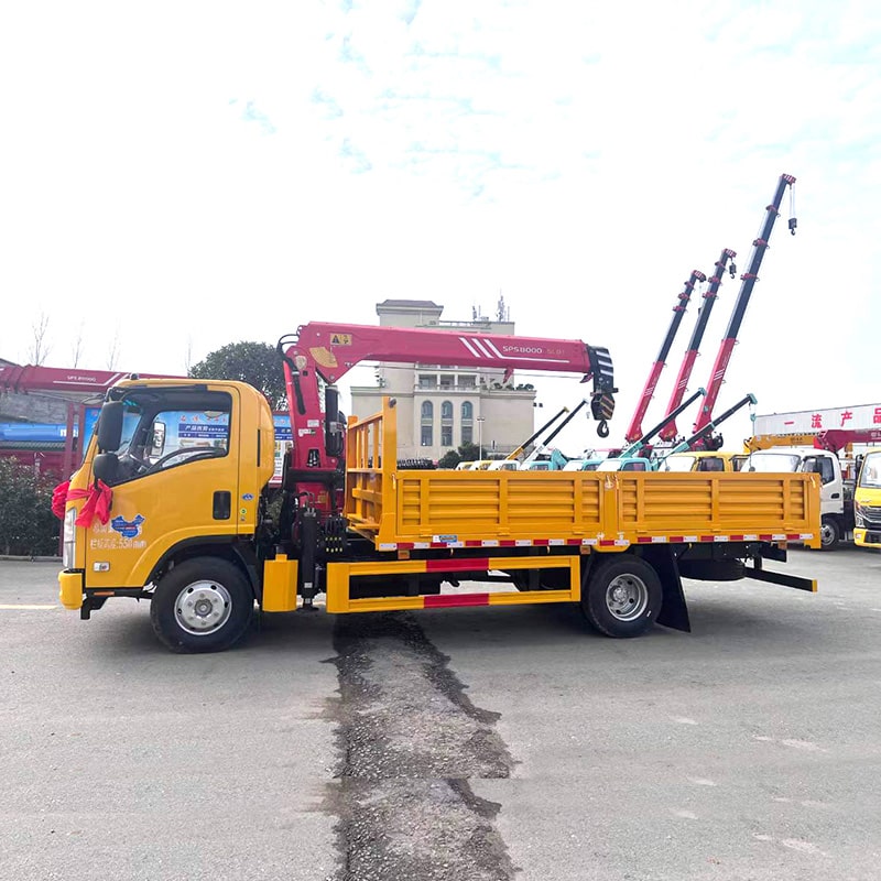 Японский бренд Isuzu 3 тонны 5 тонн 10 тонн кран-манипулятор Японский бренд Isuzu 3 тонны 5 тонн 10 тонн кран-манипулятор