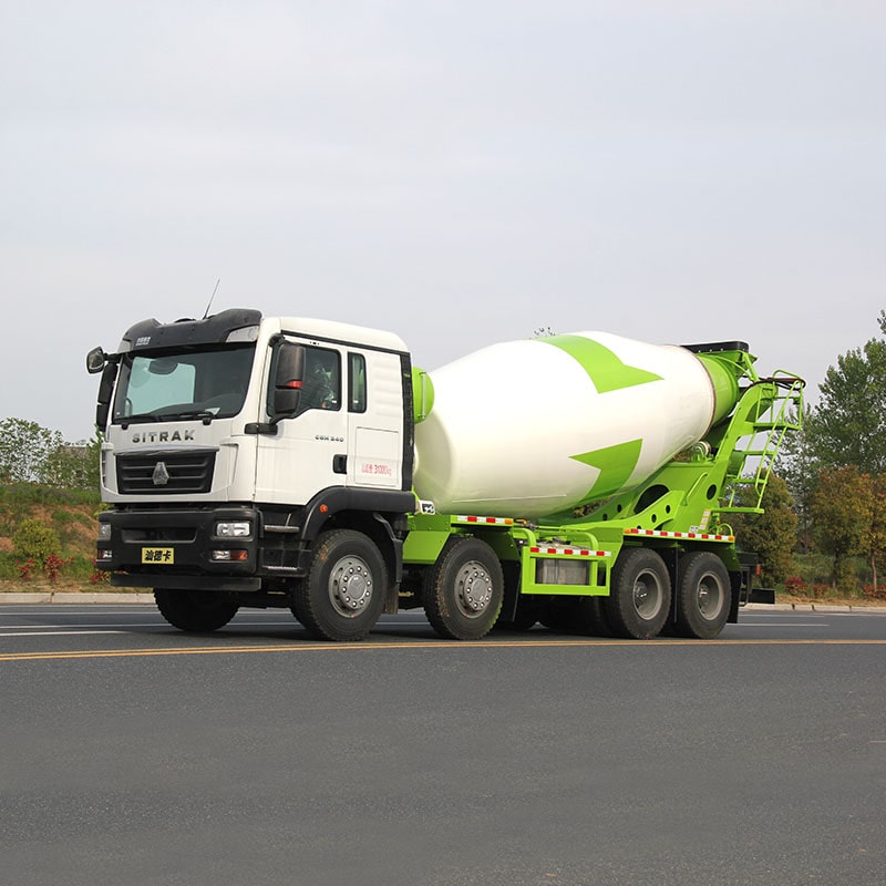 Camion malaxeur à béton volumétrique HOWO 8 m3 à vendre Camion malaxeur à béton volumétrique HOWO 8 m3 à vendre