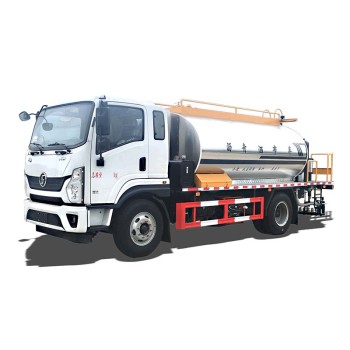 شاحنة توزيع الأسفلت من شركة Shacman Road Construction Machine