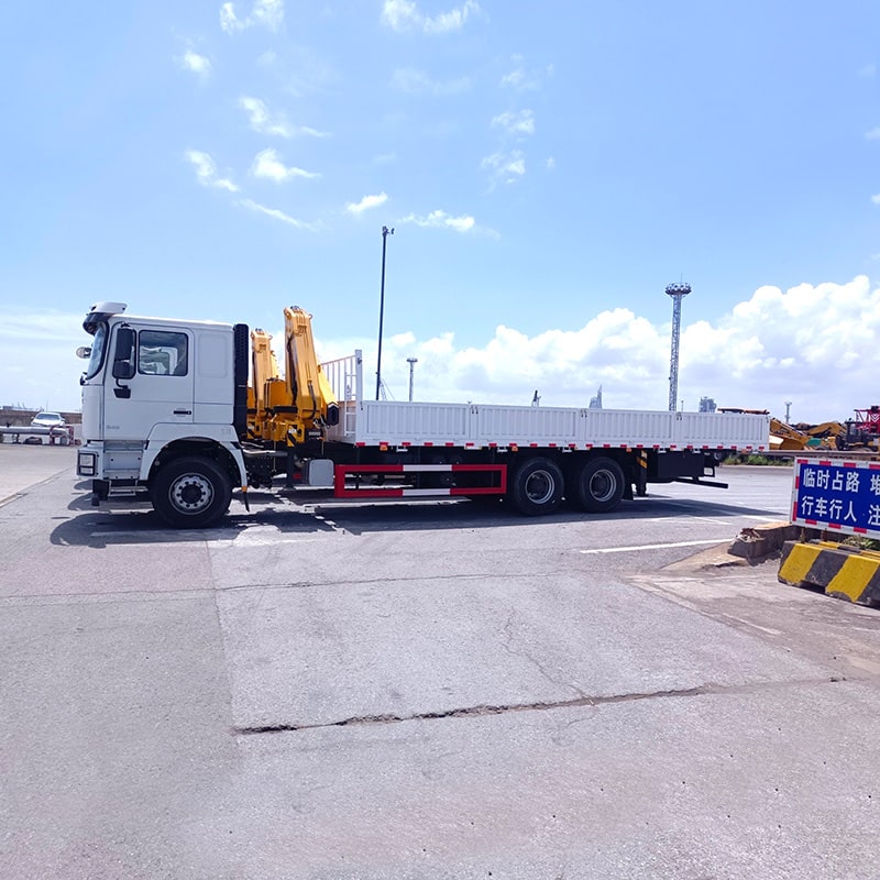 China Factory Shacman 12 tons Hydraulic Mobile Truck Crane China Factory Shacman 12 tons Hydraulic Mobile Truck Crane