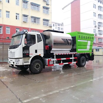 Faw 4x2 bitumen gravel synchronous spreader truck